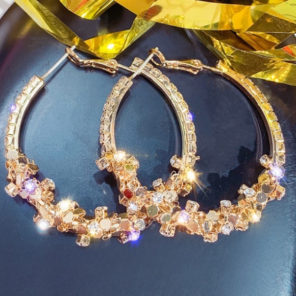 Jewelry - *NEW* Luxury Gold Hoop Earrings